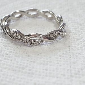 Beautiful white sapphire twist band